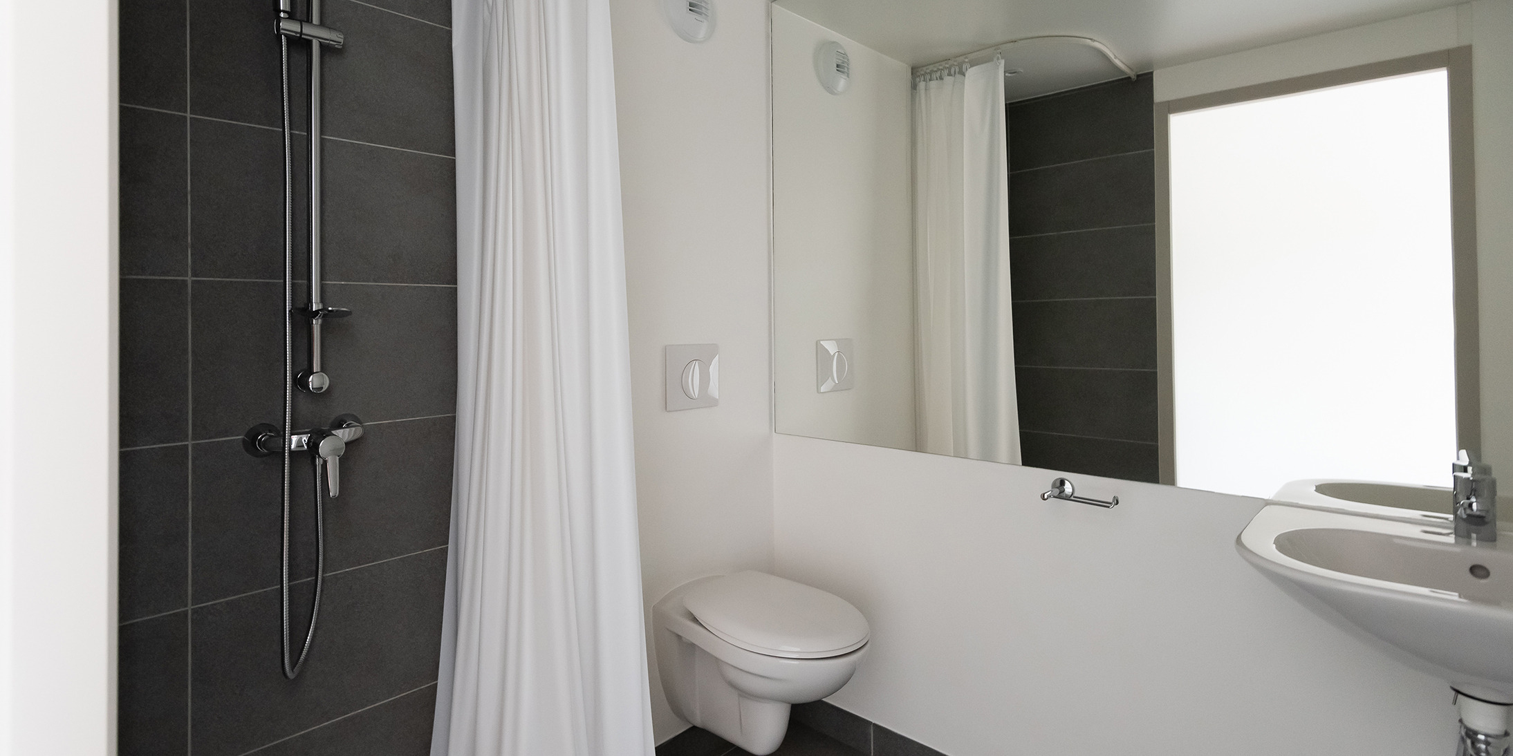 Salle De Bain Prefabriquee | Bright Shadow Online pour Salle De Bain Préfabriquée
