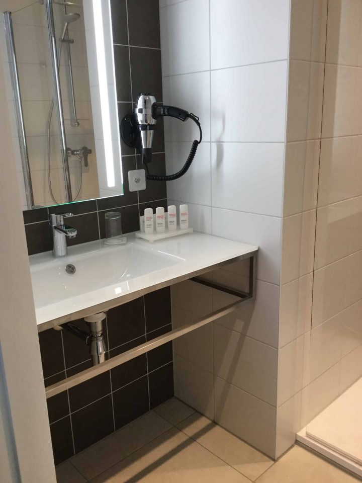 Salle De Bain Préfabriquée – Douche Concept intérieur Salle De Bain Préfabriquée Prix Salle De Bain Préfabriquée – Douche Concept intérieur Salle De Bain Préfabriquée Prix