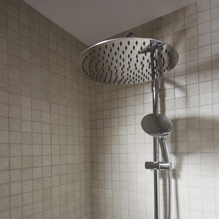 Salle De Bains Goodhome intérieur Brico Depot Colonne De Douche