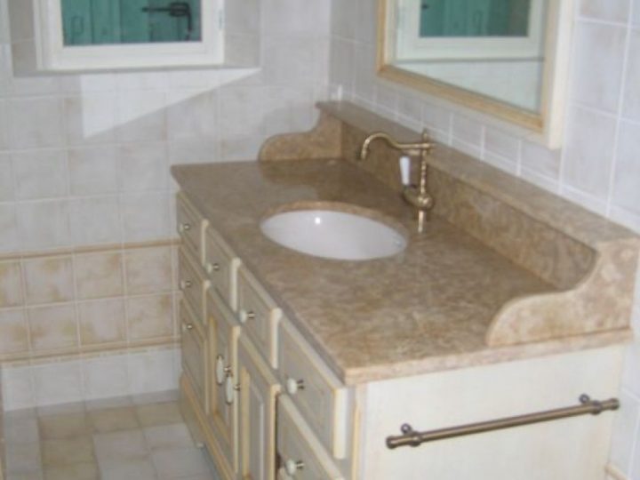 Salles De Bains Traditionnelles Artisanales – Nc Créations intérieur Salle De Bain Provençale