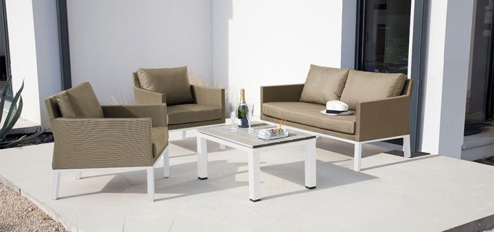 Salon De Jardin 2 Places Tulum Blanc/Gris : Achetez Nos serapportantà Destockage Salon De Jardin