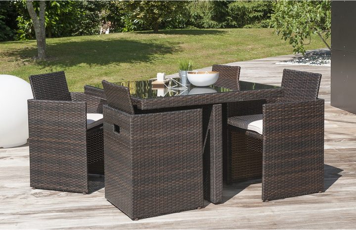 Salon De Jardin 4 Places En Résine Tressée Chocolat – Le avec Salon De Jardin Résine Tressée Encastrable