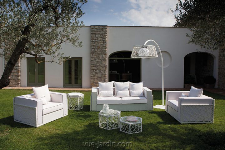 Salon De Jardin Design En Osier Blanc Ou Noir Spider De à Salon De Jardin En Osier Salon De Jardin Design En Osier Blanc Ou Noir Spider De à Salon De Jardin En Osier