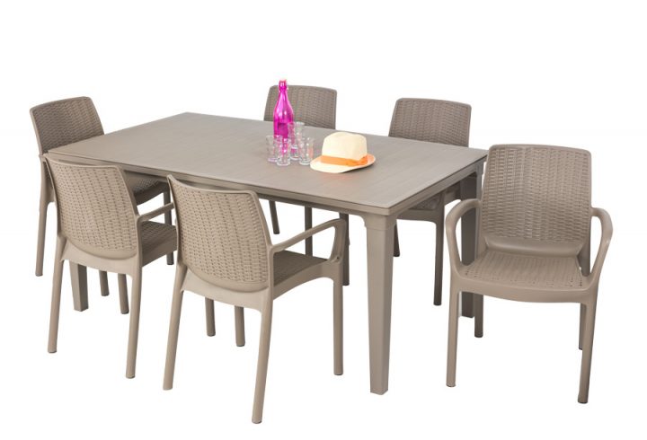 Salon De Jardin: Table Futura Cappuccino + 6 Fauteuils encequiconcerne Salon De Jardin Polypropylène