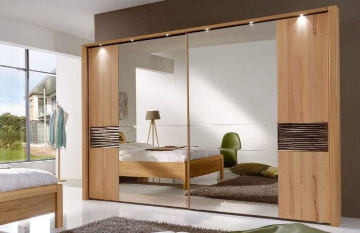 Schlafzimmer Lugano Von Wiemann In Kernbuche/ Braun. Möbel avec Möbel Braun Schlafzimmer