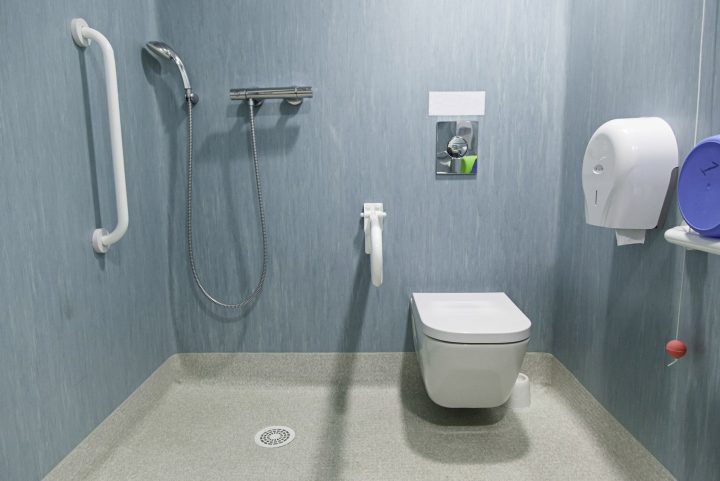 Seniors, Les Solutions Pour Réaménager Son Domicile concernant Salle De Bain Personnes Agées