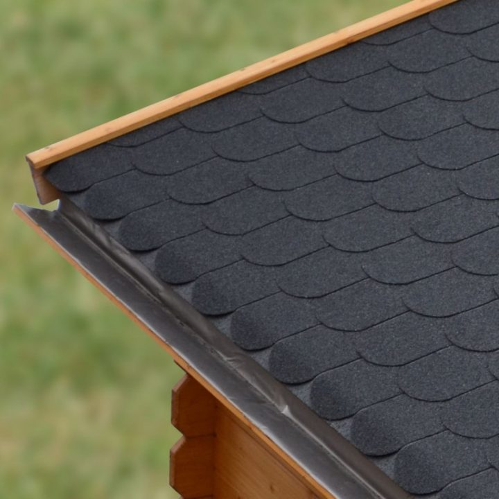 Shingle Noir Queue De Castor Pour Abris De Jardin Karibu encequiconcerne Couverture Abri De Jardin