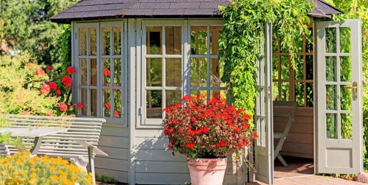 Solarium Et Véranda – Entrepreneurs Vérifiés À 360° encequiconcerne Pavillon De Jardin 4 Saisons