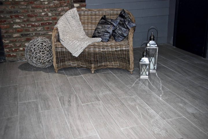 Spécialiste Du Carrelage Mural Et Du Carrelage Sol Lyon intérieur Parquet Salon Salle A Manger