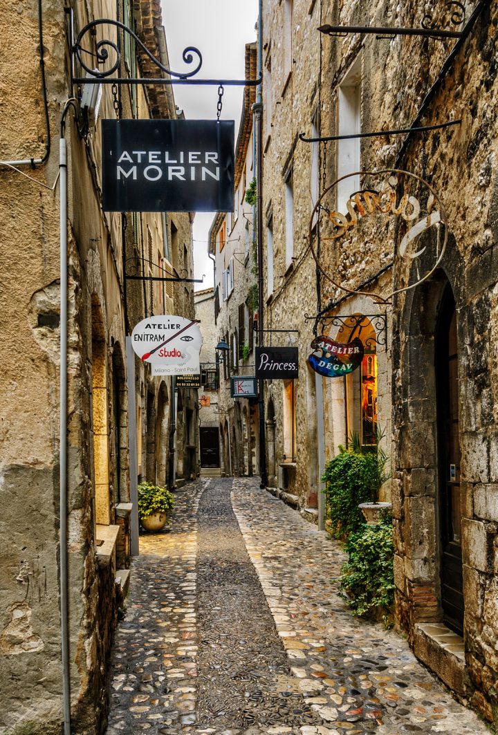 St. Paul De Vence – Artist Studios On Rue De Grande – Rent serapportantà Chambre D Hote Saint Paul De Vence