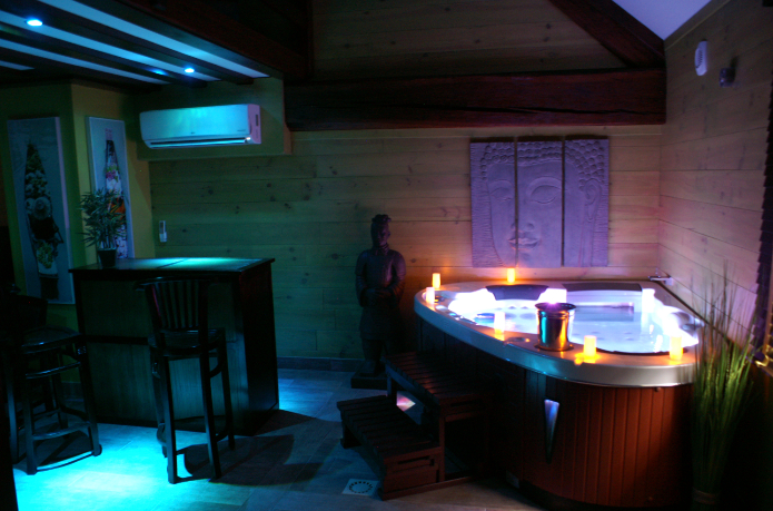 Suite Indochine – 60M² Avec Mezzanine, Jacuzzi, Douche dedans Chambre Avec Jacuzzi Ile De France