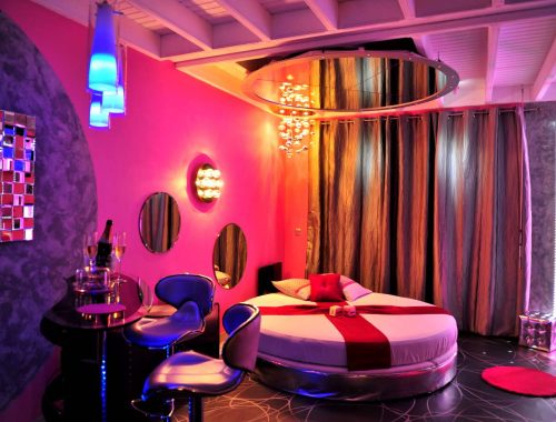 Suite Pour Amoureux Avec Jacuzzi Privatif – Nuit D'Amour tout Chambre Avec Jacuzzi Privatif Bretagne Suite Pour Amoureux Avec Jacuzzi Privatif – Nuit D'Amour tout Chambre Avec Jacuzzi Privatif Bretagne