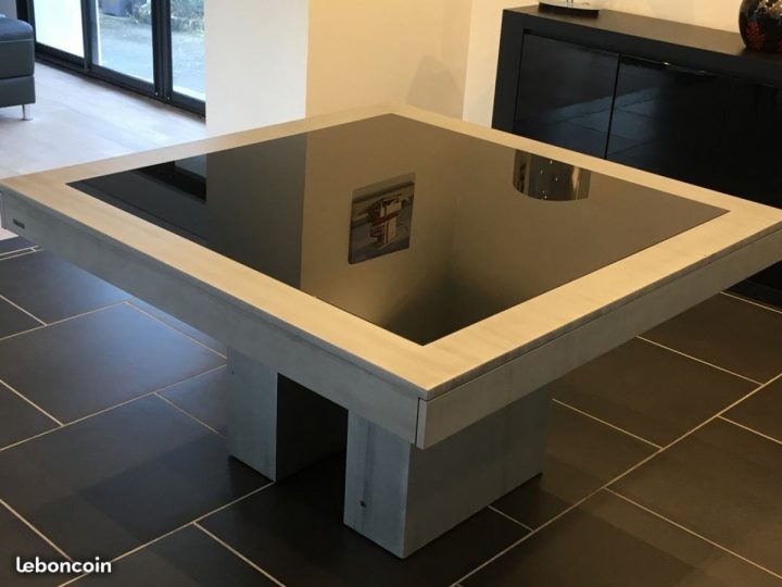 Table Carré Salle À Manger Monsieur Meuble serapportantà Table Salle A Manger Carré