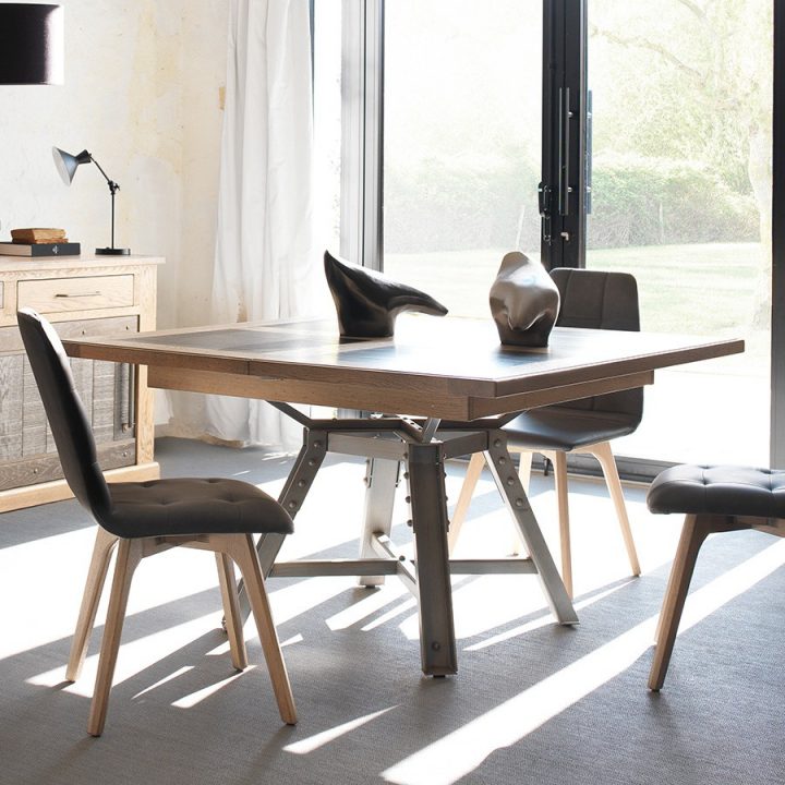 Table De Repas Carrée Manufacture Artcopi serapportantà Table Salle A Manger Carré