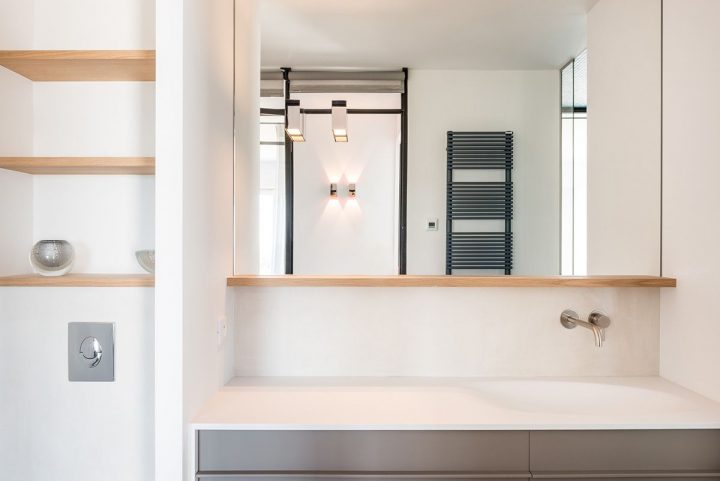 Tablette Chêne Sous Miroir | Salle De Bain Sous Sol, Miroir encequiconcerne Miroir Salle De Bain Avec Tablette Et Éclairage