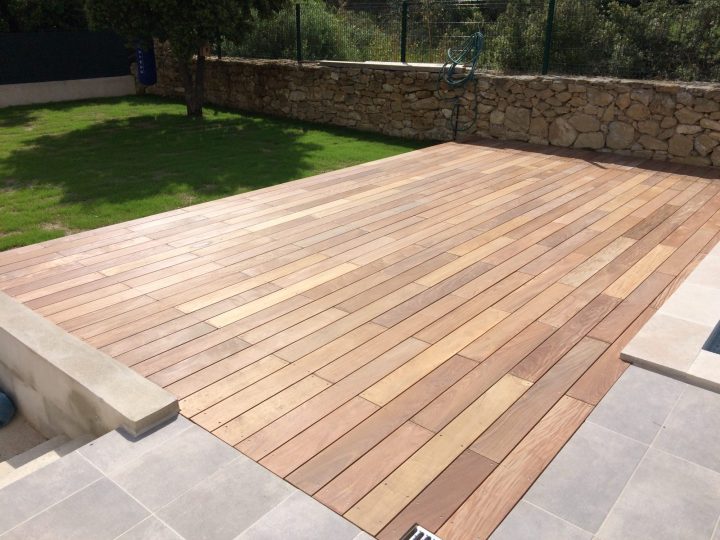 Terrasse Bois Ou Terrasse Carrelage : Laquelle Choisir encequiconcerne Lame De Terrasse Cumaru Castorama