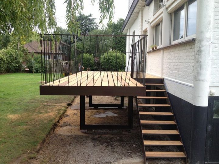 Terrasse Ossature Acier Suspendue, Garde Corps Aléatoire serapportantà Ossature Terrasse Bois Surélevée Terrasse Ossature Acier Suspendue, Garde Corps Aléatoire serapportantà Ossature Terrasse Bois Surélevée