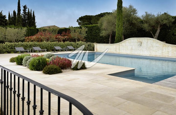 Terrasse Piscine Marbre à Terrasse Piscine Travertin Terrasse Piscine Marbre à Terrasse Piscine Travertin