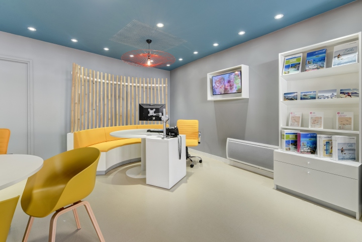 » Thomas Cook Digital Store By Brio Agency, Paris – France tout Agence De Design Boulanger