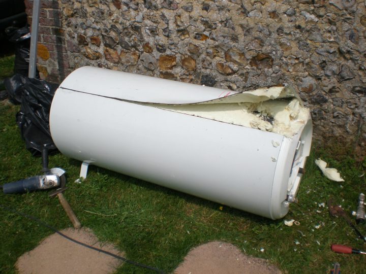 Un Petit Bassin Hors Sol – Boutures De Reves : Le Jardin destiné Bassin De Jardin Hors Sol Un Petit Bassin Hors Sol – Boutures De Reves : Le Jardin destiné Bassin De Jardin Hors Sol