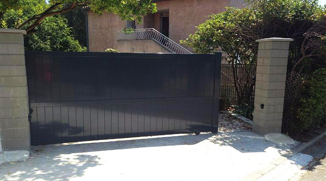 Un Portail Sur Mesure À Prix Compétitif pour Lame De Terrasse 4M Pas Cher Un Portail Sur Mesure À Prix Compétitif pour Lame De Terrasse 4M Pas Cher