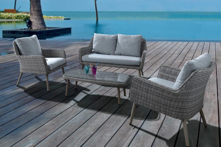 Un Salon De Jardin En Résine Tressée : Inspiration Bord De serapportantà Salon De Jardin Original Un Salon De Jardin En Résine Tressée : Inspiration Bord De serapportantà Salon De Jardin Original