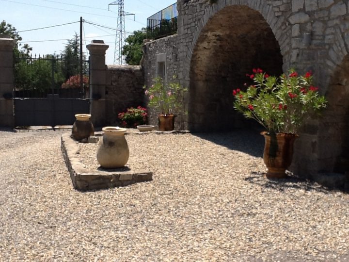 Une Terrasse En Ardèche : Chambre D'Hote Joyeuse, Ardèche encequiconcerne Chambre D Hote Ardeche Sud
