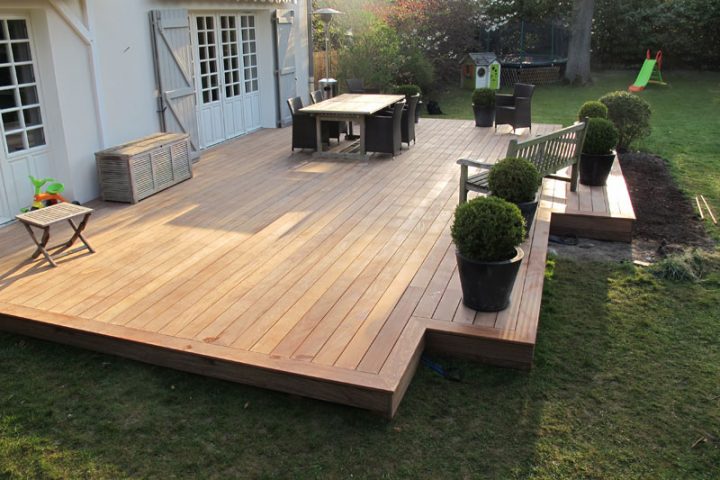 Une Terrasse En Bois Tropical Pour Combiner Résistance Et serapportantà Plancher Bois Terrasse Exterieur Une Terrasse En Bois Tropical Pour Combiner Résistance Et serapportantà Plancher Bois Terrasse Exterieur