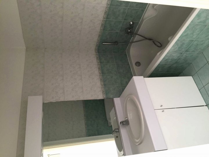 Unique Grosfillex Lambris Pvc Salle De Bain | Rénovation dedans Lambri Pvc Salle De Bain Unique Grosfillex Lambris Pvc Salle De Bain | Rénovation dedans Lambri Pvc Salle De Bain