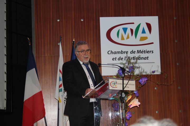 Val-D'oise. La Chambre De Métiers Et De L'artisanat À La concernant Chambre Des Metiers Cergy