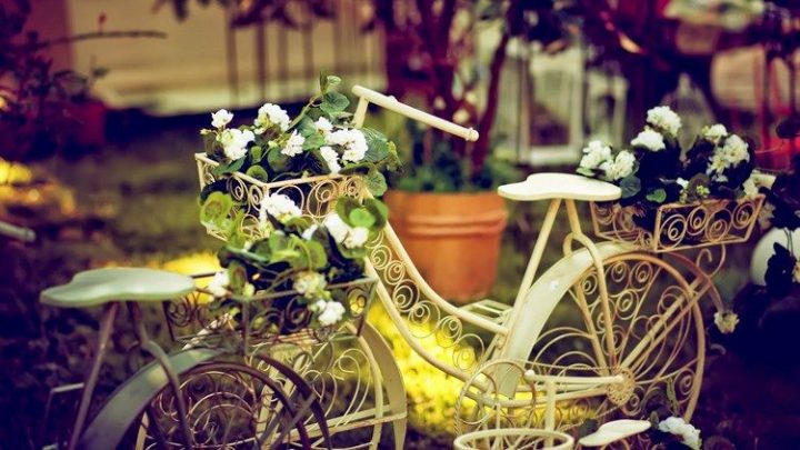 Vélo Déco Jardin En 20 Idées À Copier De Toute Urgence! pour Velo Deco Jardin
