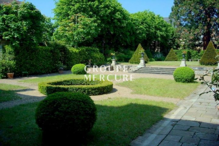 Vente Hôtel Particulier Saint-Amand-Montrond (18), 13 encequiconcerne Chambre D Hote Saint Amand Montrond