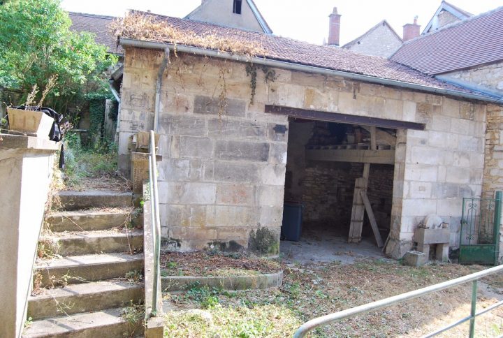 Vente Maison Ancienne Avec Jardin En Plein Centre Ville encequiconcerne Vente Privée Jardin