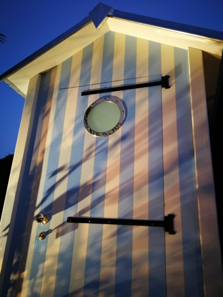 Vidéos Cabines De Plage En Bois En Kit – Olivier Blay avec Cabine De Plage En Bois En Kit Vidéos Cabines De Plage En Bois En Kit – Olivier Blay avec Cabine De Plage En Bois En Kit