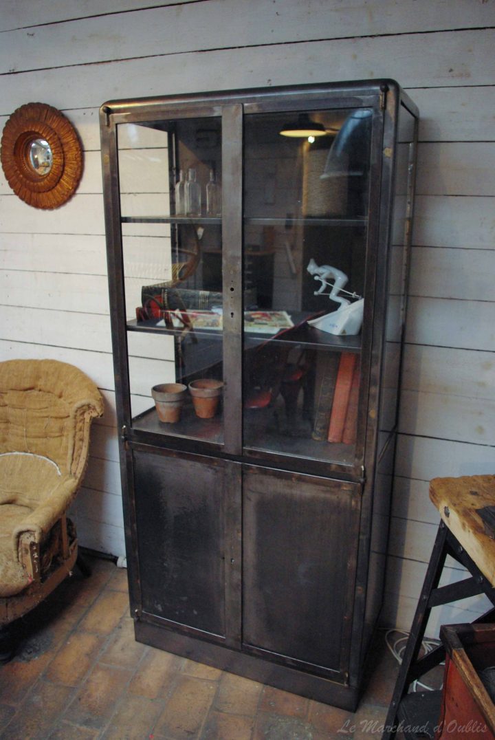 Vitrine Médicale Des Années 50 Par Le Marchand D'Oublis à Vitrine But Vitrine Médicale Des Années 50 Par Le Marchand D'Oublis à Vitrine But