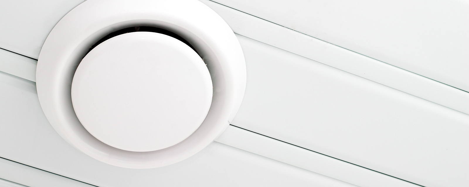 Vmc Définition : Ventilation Mécanique Contrôlée | Guide Artisan à Ventilation Salle De Bain Sans Vmc