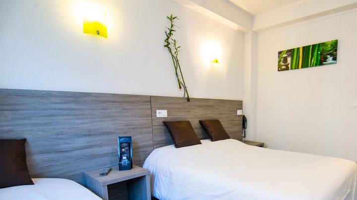 Votre Hôtel Au Bon Prix En Centre Ville De Clermont-Ferrand avec Chambre Des Metiers Clermont Ferrand Votre Hôtel Au Bon Prix En Centre Ville De Clermont-Ferrand avec Chambre Des Metiers Clermont Ferrand