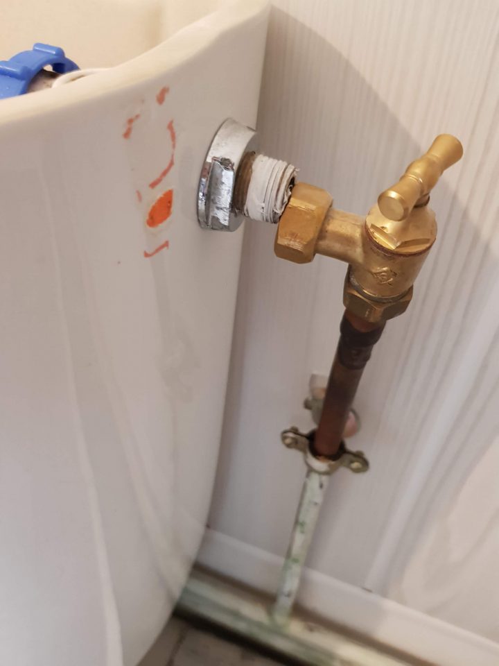 Wc Trop Haute Pour Raccorder Au Robinet [Résolu serapportantà Flexible Robinet Trop Court