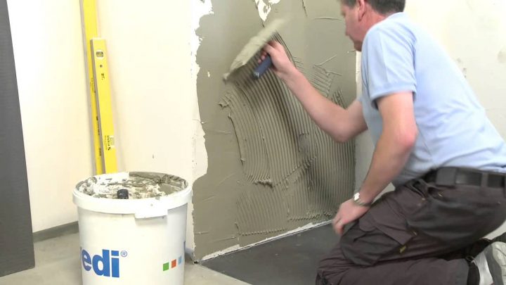 Wedi | Fr – Tuto : Wedi Montre La Construction D'une Salle De Bain Avec La  Plaque Hydrofuge à Placo Hydrofuge Salle De Bain
