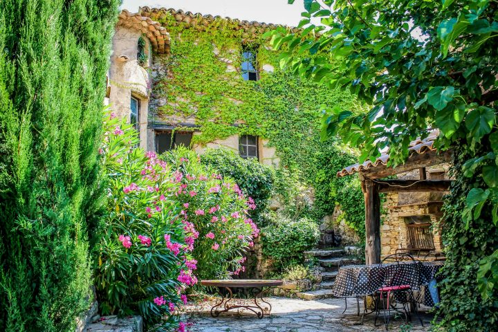 Wonderful Stone Bastide Near Cotignac, Provence, 6 Bedrooms serapportantà Chambre D Hote Cotignac