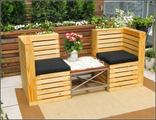 13 Cool Diy Outdoor Furniture Made Of Pallet avec Plan Salon De Jardin En Palette