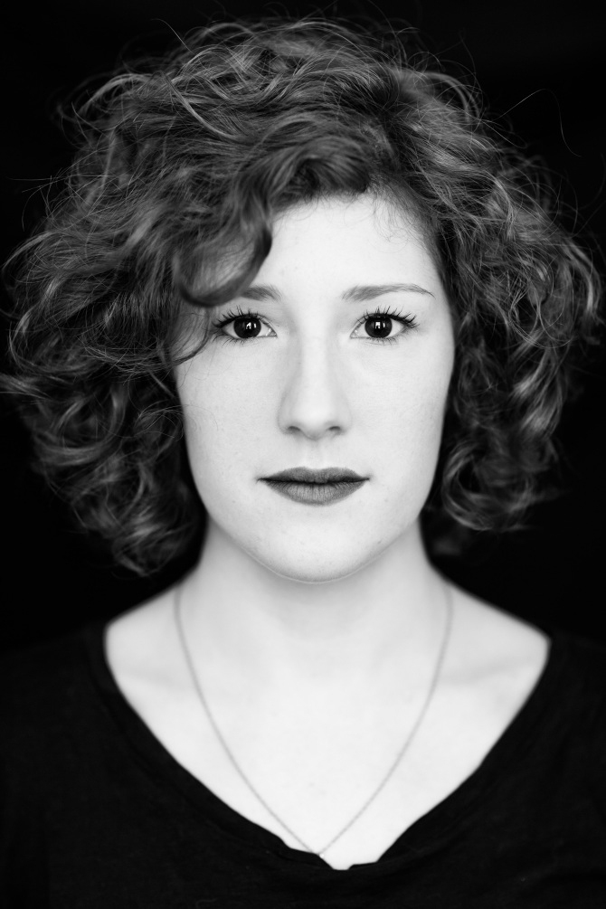 40-Trois – Ulyssedeldrago concernant Leila Louchem 40-Trois – Ulyssedeldrago concernant Leila Louchem