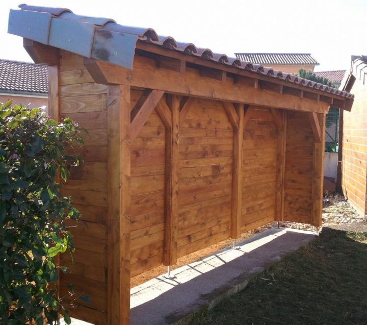 Abri Buches (Janvier 2013) intérieur Abri En Bois Abri Buches (Janvier 2013) intérieur Abri En Bois