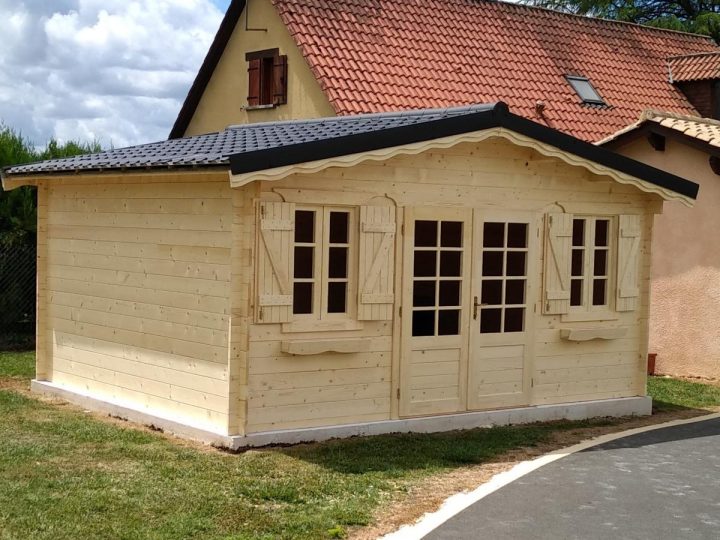 Abri De Jardin En Bois De 19,46 M² En 34 Mm – Marin pour Chalet De Jardin