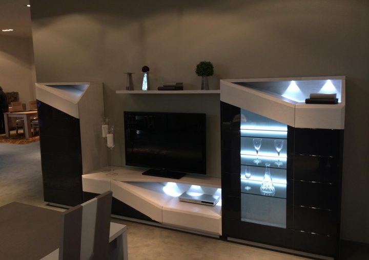 Acheter Votre Meuble Tv Contemporain Avec Led Chene Laque serapportantà Meuble De Tele Moderne Acheter Votre Meuble Tv Contemporain Avec Led Chene Laque serapportantà Meuble De Tele Moderne