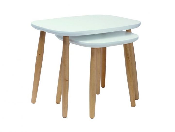 Ambiance Tie And Dye Et Rustique Vintage Chez Monoprix pour Monoprix Meuble Ambiance Tie And Dye Et Rustique Vintage Chez Monoprix pour Monoprix Meuble