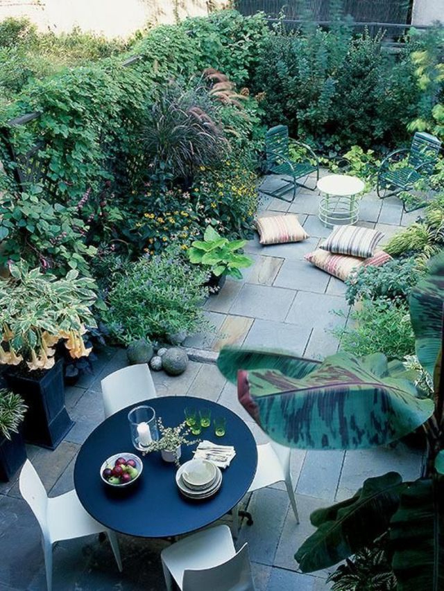 Aménagement Petit Jardin De Ville : 12 Idées Sur Pinterest – Côté Maison dedans Un Jardin En Ville