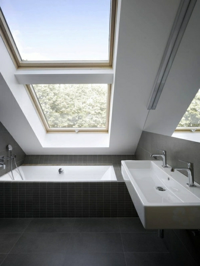 Badewanne Unter Dachschräge: 22 Süße Modelle! – Archzine serapportantà Salle De Bain De 2M2 Badewanne Unter Dachschräge: 22 Süße Modelle! – Archzine serapportantà Salle De Bain De 2M2