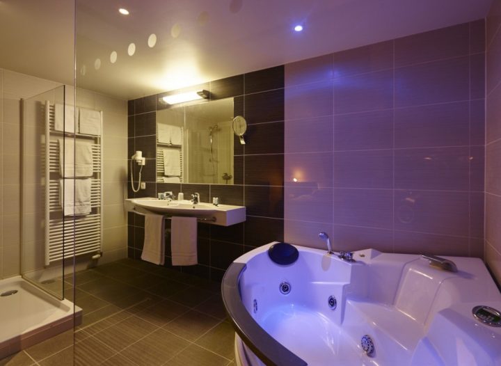 Chambre D Hotel Avec Jacuzzi Privatif Ostende | Greenacres destiné Enredada Hotel Chambre D Hotel Avec Jacuzzi Privatif Ostende | Greenacres destiné Enredada Hotel