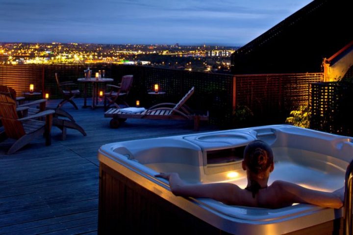 Chambre D Hotel De Luxe Avec Jacuzzi | Revista Discobolo à Chambre Jacuzzi Privatif Luxembourg